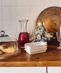 Butlers Glaskaraffe Vino Mit Liter- Und Weintraubenprägung, 1 L -Bloomingville sales 1366156